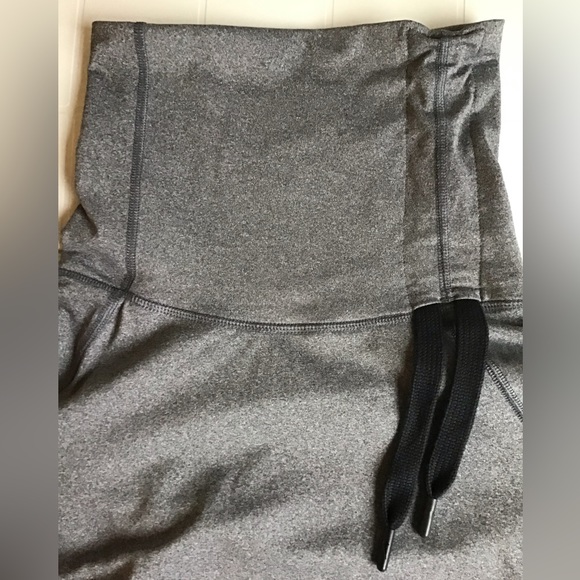 Nike Pro Dri-fit Long-sleeve Grey Winter Running Top Extra Large NWOT - Picture 4 of 8